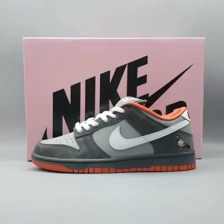 Jeff Staple x  Dunk Low SB Dunk Low Pro SB 'Pigeon'