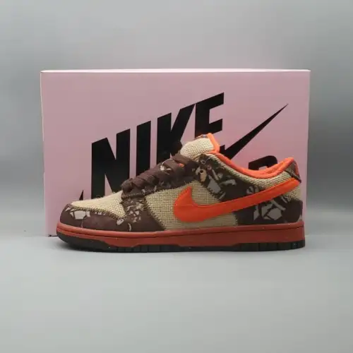 Dunk Low Pro SB Hunter Reese Forbes 'Hunter Reese Forbes'