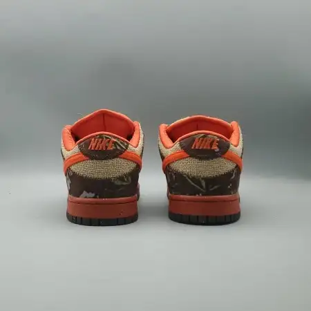 Dunk Low Pro SB Hunter Reese Forbes 'Hunter Reese Forbes'