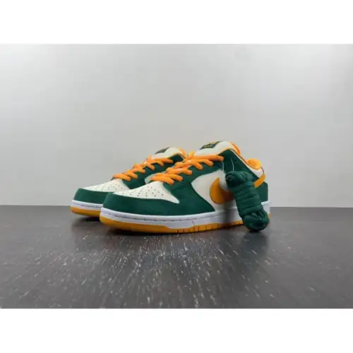 Dunk Legion Pine Low Pro SB 'Legion Pine'