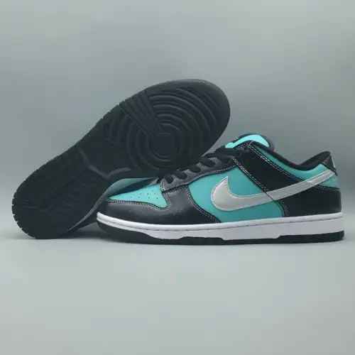Diamond Supply Co. x Dunk Low Pro Tiffany SB 'Tiffany'