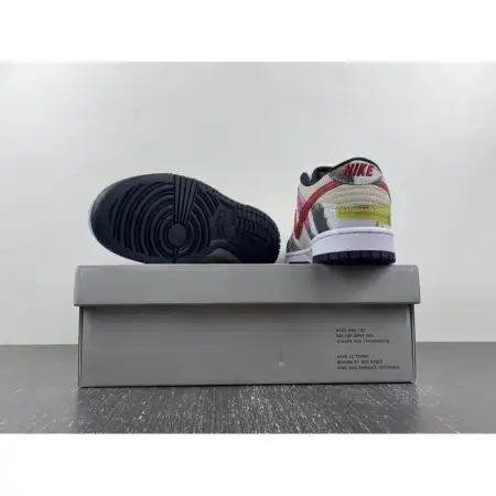 Dunk Low Pro Paris SB 'Paris'