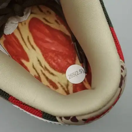 Dunk Freddy Krueger Low Pro SB 'Freddy Krueger'