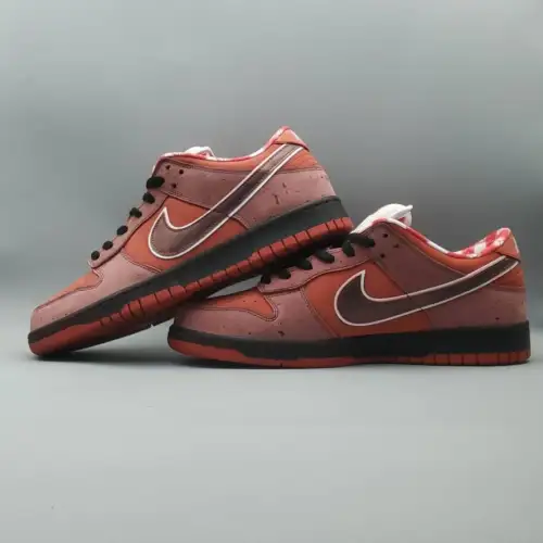 Dunk Low Premium SB 'Lobster'' 