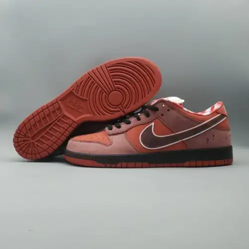 Dunk Low Premium SB 'Lobster'' 