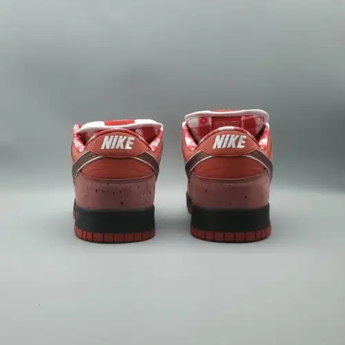 Dunk Low Premium SB 'Lobster'' 