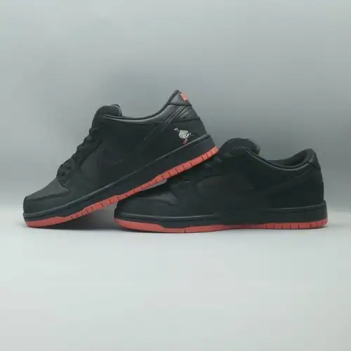 Jeff Staple x Dunk  Black Pigeon Low Pro SB 'Black Pigeon'