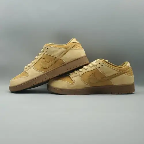 SB Dunk Low  Dunk Low SB 'Reverse Reese Forbes Wheat'