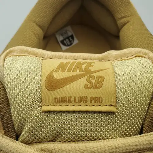 SB Dunk Low  Dunk Low SB 'Reverse Reese Forbes Wheat'