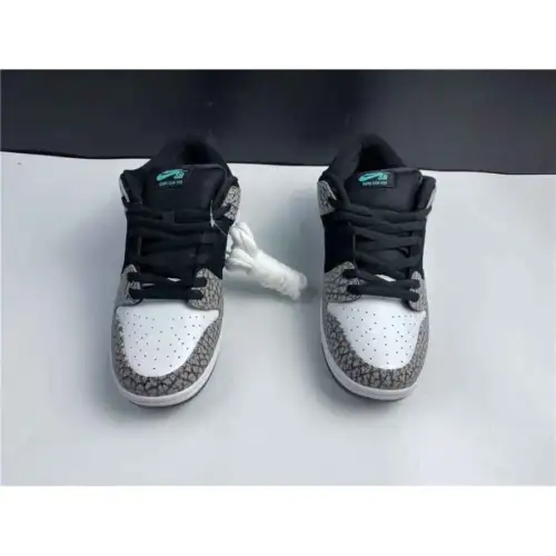 Dunk Low Pro SB Dunk Low SB 'Atmos Elephant'
