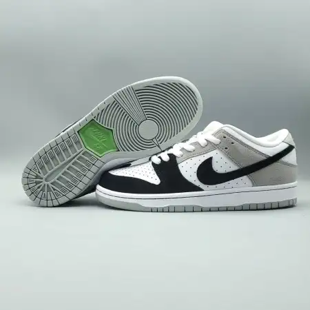 Dunk Low SB Dunk Low SB 'Chlorophyll'