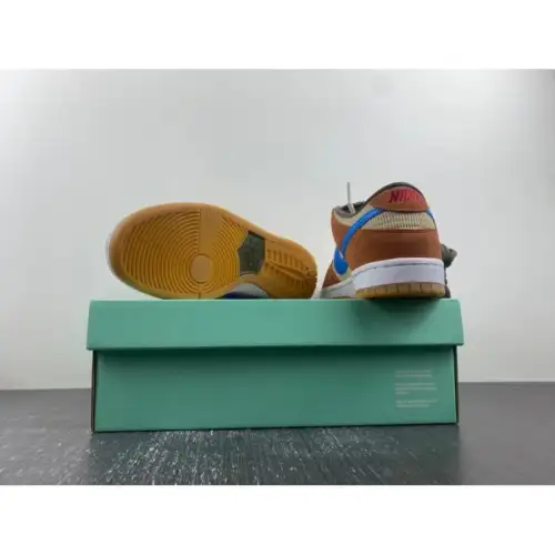 Dunk Dunk Low Pro SB 'Corduroy'