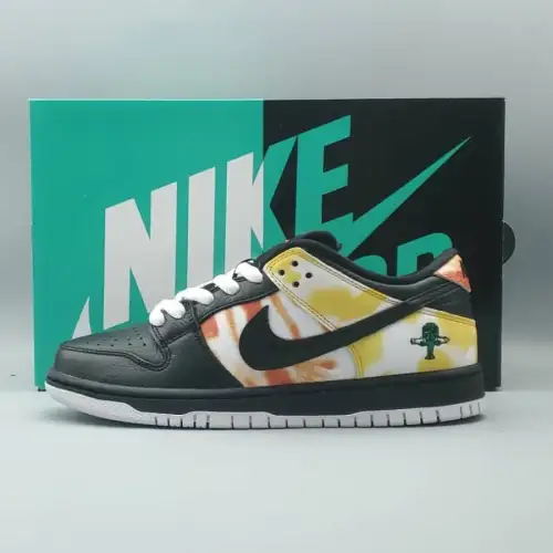 Dunk SB Low Dunk Low SB 'Tie-Dye Raygun - Black'