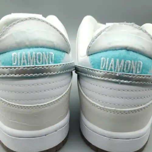 Diamond Supply Co. x Dunk Low Pro White Diamond SB 'White Diamond'
