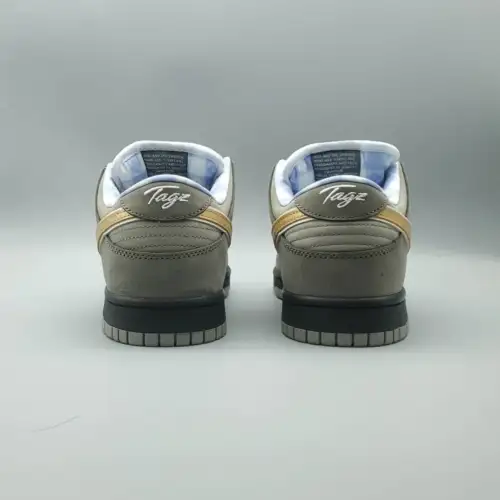Concepts x Dunk Dunk Low SB 'Grey Lobster'