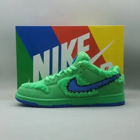 Grateful Dead x Dunk Dunk Low SB 'Green Bear'