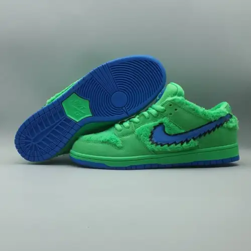 Grateful Dead x Dunk Dunk Low SB 'Green Bear'