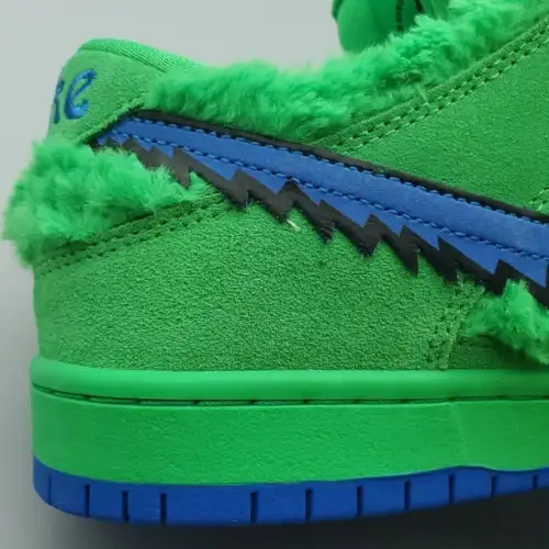 Grateful Dead x Dunk Dunk Low SB 'Green Bear'