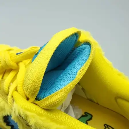 Grateful Dead x Dunk Low SB 'Yellow Bear'