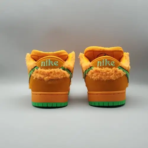Grateful  Dunk Low SB Dead x Dunk Low SB 'Orange Bear'