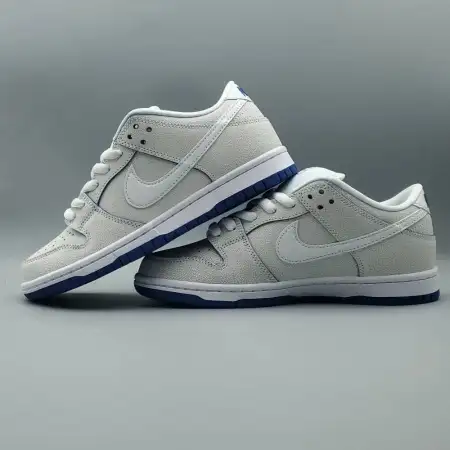 Dunk  Cracked Leather Low Premium SB 'Cracked Leather'