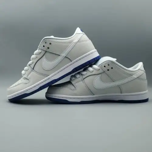 Dunk  Cracked Leather Low Premium SB 'Cracked Leather'