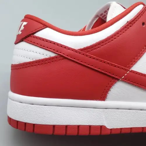 Dunk St. John's Low Retro SP 'St. John's'