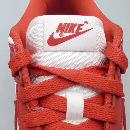 Dunk St. John's Low Retro SP 'St. John's'