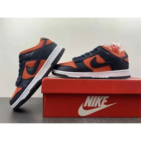 Dunk Low SP Dunk Low 'Champ Colors'