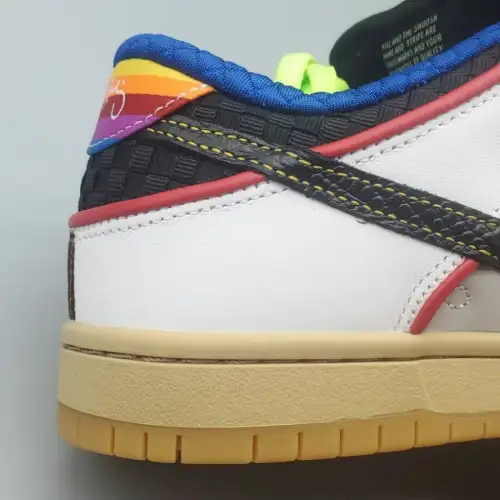 Dunk Low SB 'What  Dunk Low SB The Paul'