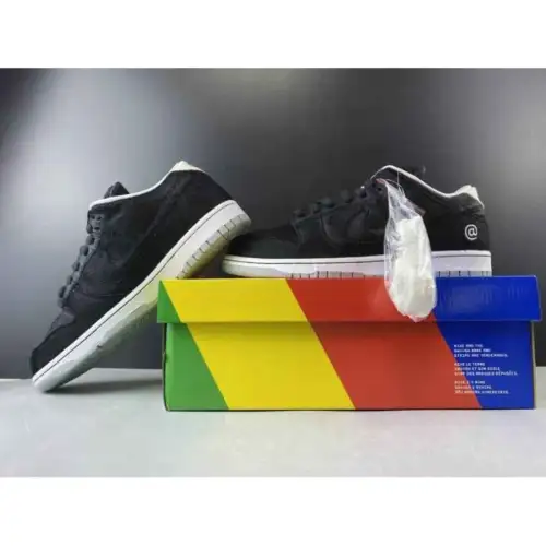 Medicom Toy x Dunk Low SB Dunk Low SB 'BE@RBRICK'