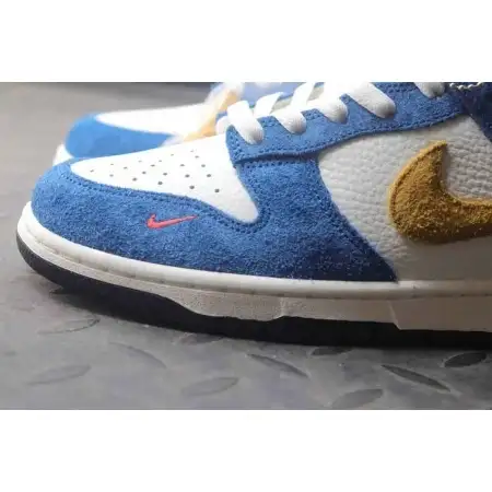 Kasina x Dunk Low Dunk Low '80s Bus'