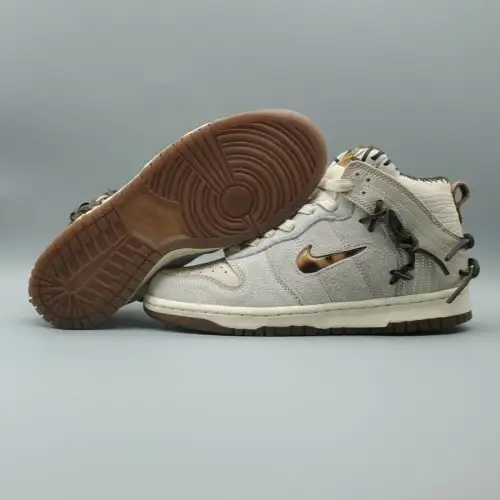 Bodega Friends & Family x Dunk High 'Friends & Family'