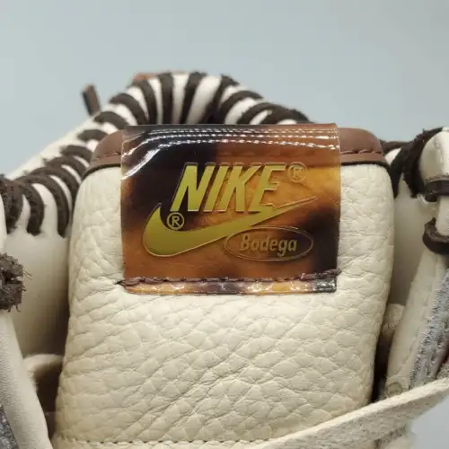 Bodega Friends & Family x Dunk High 'Friends & Family'