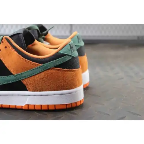 Dunk Low SP Retro 'Ceramic' Dunk 2020