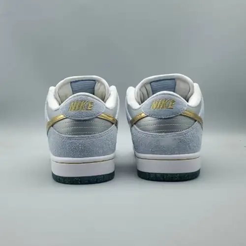 Sean Cliver x Dunk Dunk Low SB 'Holiday Special'