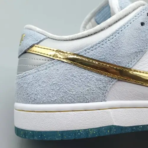 Sean Cliver x Dunk Dunk Low SB 'Holiday Special'