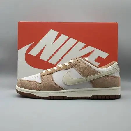 Dunk Low Premium Medium Curry 'Medium Curry'