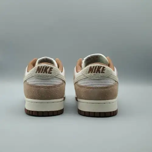 Dunk Low Premium Medium Curry 'Medium Curry'