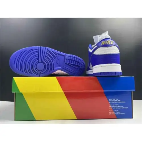 Supreme x Dunk Low OG SB QS Hyper Royal 'Hyper Royal'