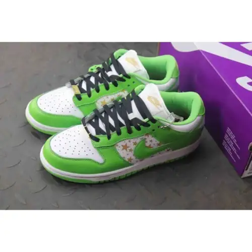 Supreme x Dunk Low OG SB QS Mean Green 'Mean Green'