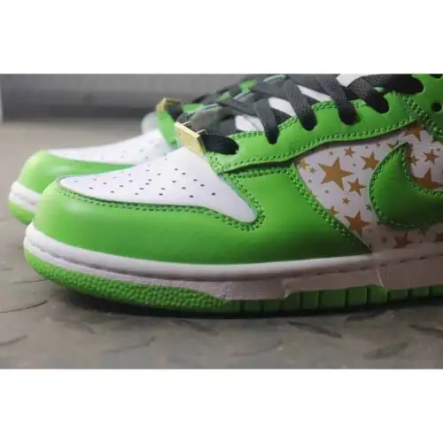 Supreme x Dunk Low OG SB QS Mean Green 'Mean Green'