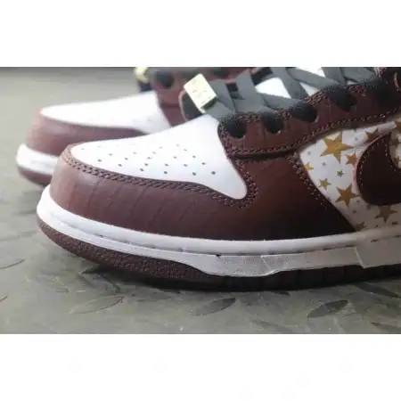 Supreme x Dunk Low OG SB QS 'Barkroot Dunk Low SB Brown'