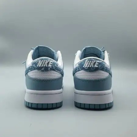 Wmns Dunk Low Dunk Low 'Blue Paisley'