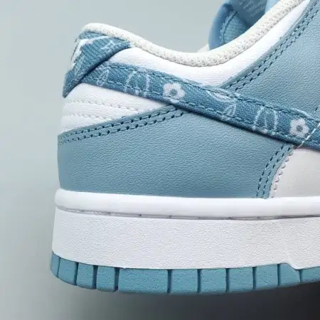 Wmns Dunk Low Dunk Low 'Blue Paisley'