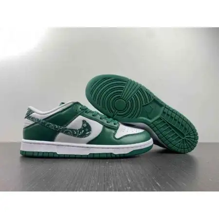 Wmns Dunk Low Green Paisley 'Green Paisley'