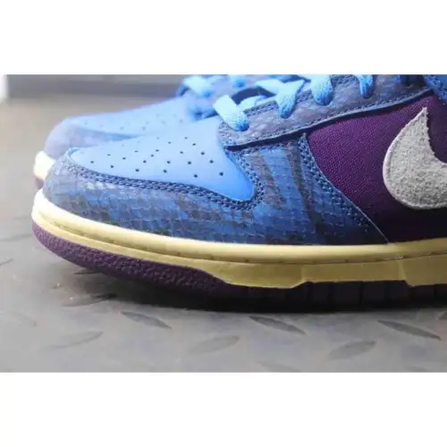 Undefeated x Dunk Low SP '5 On Dunk Low It'