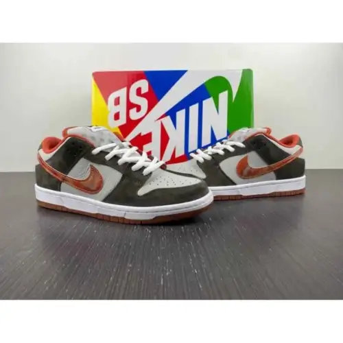 Crushed D.C. x Dunk Dunk Low SB