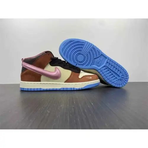 Social Status x Dunk Mid Dunk Mid 'Chocolate Milk'