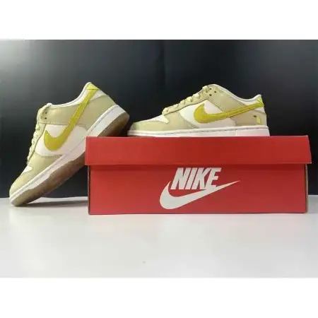 Wmns Lemon Drop Dunk Low 'Lemon Drop'